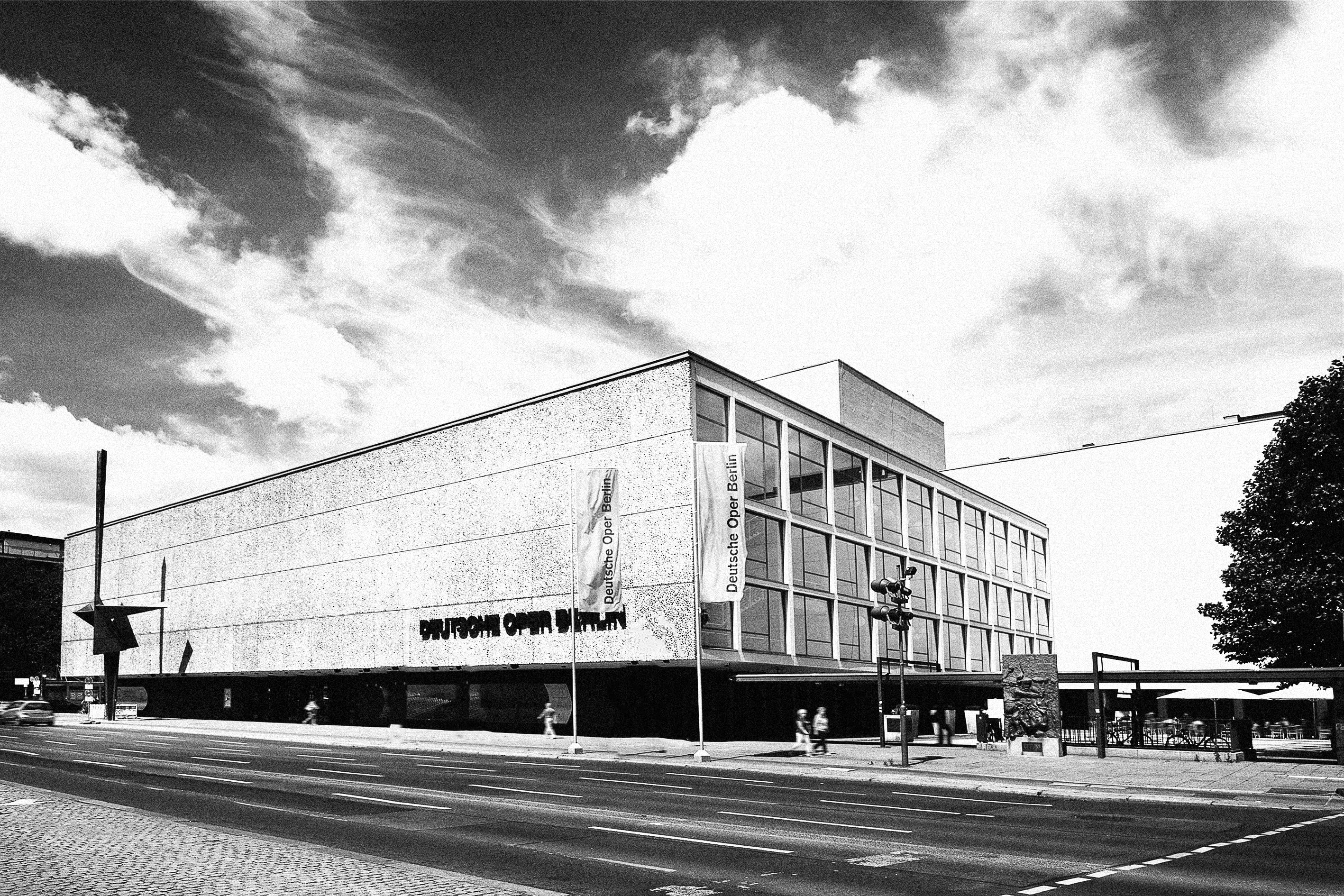 Bureau Johannes Erler – Deutsche Oper Berlin